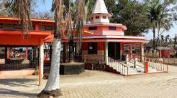 Kachakanti Mandir Udharband का सबसे बड़ा मंदिर…