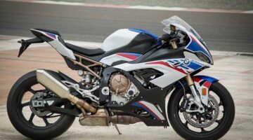 BMW S 1000 RR Price in Guwahati, Mileage, Features, On Road Price